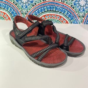 Bare Traps Tanner Sandals Size 7 Woman’s.